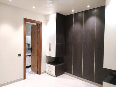 Bedroom Image of 1100 Sq.ft 3 BHK Builder Floor for sale in DDA Residential Flats, Sector 8 Dwarka New Delhi for Rs. 19000000