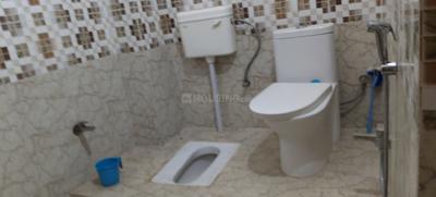 Bathroom Image of 1008 Sq.ft 2 BHK Independent House for rent in Shivpur Varanasi for Rs. 10000