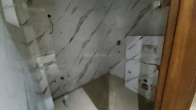 Image of 1710 Sq.ft 3 BHK Builder Floor for sale in Anand Vihar, New Delhi for Rs. 30000000