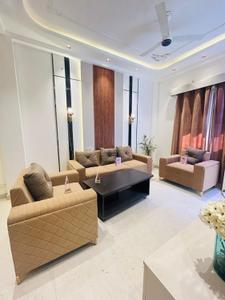 Hall Image of 2000 Sq.ft 4 BHK Apartment / Flat for sale in Sector 128 Noida for Rs. 8450000