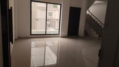 Living Room Image of 2650 Sq.ft 4 BHK Penthouse for sale in Earth Allyssum, Bhayli Vadodara for Rs. 6700000