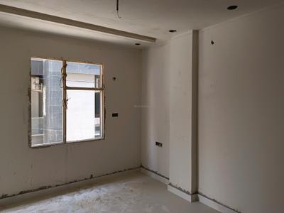 Bedroom Image of 1350 Sq.ft 4 BHK Apartment / Flat for sale in Sector 38 Rohini New Delhi for Rs. 10500000