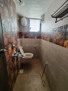 Bathroom Image of 1400 Sq.ft 3 BHK Villa for rent in Subhanpura Vadodara for Rs. 30000