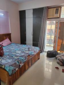 Bedroom Image of 1260 Sq.ft 2 BHK Apartment / Flat for rent in Arihant Ambience, Crossings Republik Ghaziabad for Rs. 18000