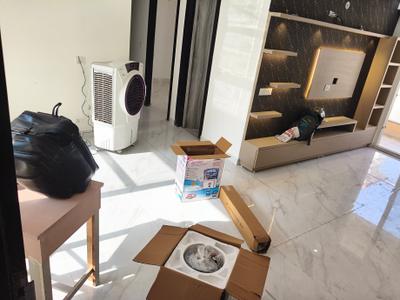 Living Room Image of 1700 Sq.ft 3.5 BHK Builder Floor for rent in Nirala Aspire Low Rise Phase IV, Noida Extension Greater Noida for Rs. 34000