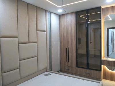 Bedroom Image of 1050 Sq.ft 3 BHK Apartment / Flat for sale in Sector 4 Rohini New Delhi for Rs. 9500000