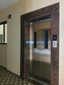 Lift Image of 995 Sq.ft 2 BHK Apartment / Flat for sale in Dombivli West Thane for Rs. 6600000