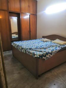 Bedroom Image of 900 Sq.ft 2 BHK Builder Floor for sale in Kalkaji New Delhi for Rs. 20000000