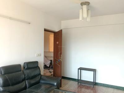Living Room Image of 650 Sq.ft 1 BHK Apartment / Flat for sale in Hiranandani Crown, Hiranandani Estate Thane for Rs. 9500000