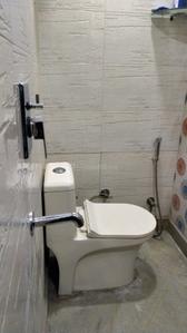 Image of 765 Sq.ft 3 BHK Apartment / Flat for sale in Shastri Nagar, New Delhi for Rs. 11500000