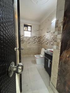 Image of 1165 Sq.ft 2 BHK Apartment / Flat for rent in Omaxe Heights, Sector 86, Faridabad for Rs. 30000