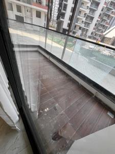 Balcony Image of 2000 Sq.ft 3 BHK Apartment / Flat for sale in Vasavi Lake City, Hafeezpet Hyderabad for Rs. 19125000