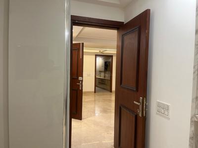 Bedroom Image of 1500 Sq.ft 3 BHK Builder Floor for sale in Tilak Nagar New Delhi for Rs. 26000000