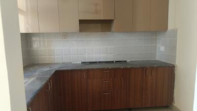 Kitchen Image of 1100 Sq.ft 3 BHK Apartment / Flat for sale in Amrapali Verona Heights, Noida Extension Greater Noida for Rs. 9500000