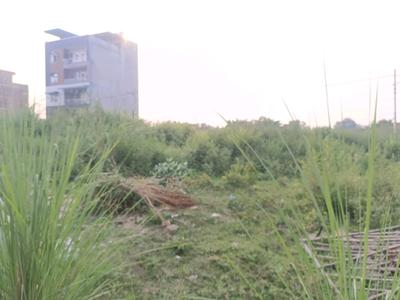 Image of 120 Sq.ft Residential Plot / Land for sale in Rohini Sector 28, New Delhi for Rs. 41500000