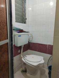 Common Bathroom One Image of 300 Sq.ft 1 BHK Apartment / Flat for sale in Jogeshwari West Mumbai for Rs. 8500000