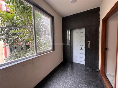 Balcony Image of 550 Sq.ft 1 BHK Apartment / Flat for rent in Halasuru Bengaluru for Rs. 25500
