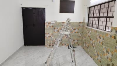Living Room Image of 1700 Sq.ft 2 BHK Builder Floor for rent in Sector 56 Gurgaon for Rs. 35000