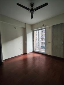 Bedroom Image of 1110 Sq.ft 3 BHK Apartment / Flat for rent in Aditya City Apartments Phase 2, Wave City Ghaziabad for Rs. 16000
