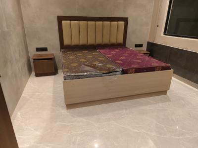 Bedroom Image of 700 Sq.ft 1 BHK Builder Floor for rent in DLF Phase 1 Gurgaon for Rs. 41000