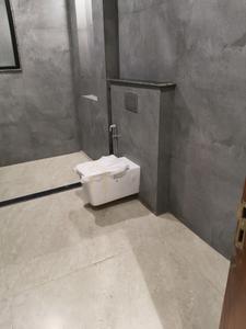 Common Bathroom Image of 2700 Sq.ft 4 BHK Builder Floor for sale in DLF City Floor Phase 2, DLF Phase 2 Gurgaon for Rs. 45000000