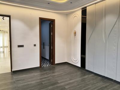 Living Room Image of 2000 Sq.ft 3 BHK Builder Floor for sale in Paramount Luxury Floors Sushant Lok 3, Sector 57 Gurgaon for Rs. 30000000