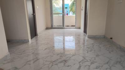 Living Room Image of 920 Sq.ft 2 BHK Apartment / Flat for sale in Selaiyur Chennai for Rs. 7900000