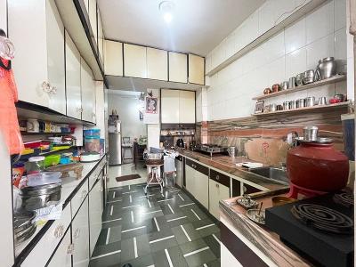 Kitchen Image of 1125 Sq.ft 2 BHK Apartment / Flat for sale in Ambawadi Ahmedabad for Rs. 6000000