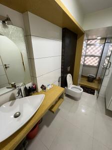 Image of 2400 Sq.ft 3 BHK Apartment / Flat for sale in Juhu, Mumbai for Rs. 100000000