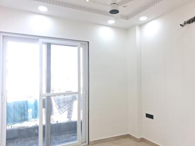 Bedroom Image of 1400 Sq.ft 4 BHK Builder Floor for sale in Sector 24 Rohini New Delhi for Rs. 22500000