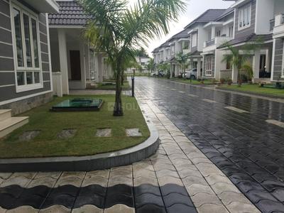 Image of 2500 Sq.ft 4 BHK Villa for sale in Meridian Palm Meadows II, Cheppanam, Kochi for Rs. 19000000