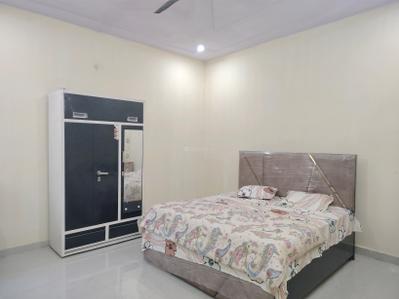 Bedroom Image of 4413 Sq.ft 4 BHK Independent House for sale in Kasna Village Greater Noida for Rs. 41000000