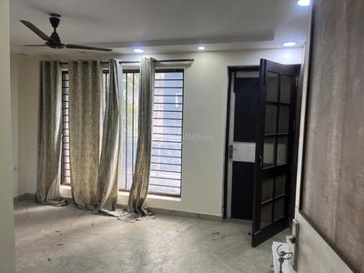 Bedroom Image of 1850 Sq.ft 3 BHK Builder Floor for rent in Mansarover Garden New Delhi for Rs. 55000
