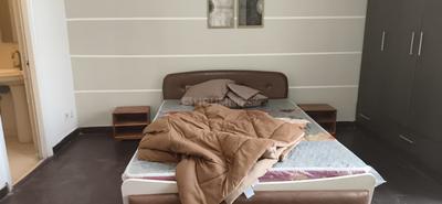 Bedroom Image of 1450 Sq.ft 2.5 BHK Apartment / Flat for sale in Panchsheel Wellington, Crossings Republik Ghaziabad for Rs. 9700000