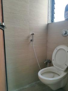 Common Bathroom Image of 600 Sq.ft 1 BHK Apartment / Flat for sale in Kasarvadavali Thane for Rs. 6500000