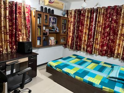 Bedroom Image of 900 Sq.ft 2 BHK Apartment / Flat for sale in Fatehgunj Vadodara for Rs. 3500000