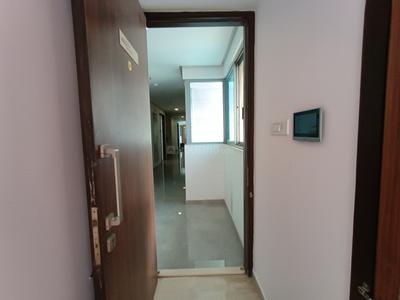 Image of 620 Sq.ft 1 BHK Apartment / Flat for sale in Rajesh White City, Kandivali East, Mumbai for Rs. 13000000