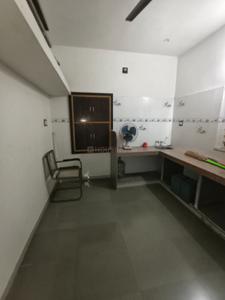 Kitchen Image of 850 Sq.ft 1 BHK Apartment / Flat for rent in Prahlad Nagar Ahmedabad for Rs. 18000
