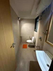Bathroom Image of 780 Sq.ft 2 BHK Apartment / Flat for sale in Andheri West Mumbai for Rs. 27000000