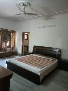 Bedroom Image of 2350 Sq.ft 4 BHK Apartment / Flat for rent in Sector 49 Chandigarh for Rs. 52000