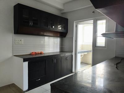 Kitchen Image of 1340 Sq.ft 3 BHK Apartment / Flat for sale in Gulshan Ikebana, Sector 143 Noida for Rs. 17000000