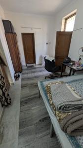 Bedroom Image of 1450 Sq.ft 2 BHK Independent House for rent in Sector 41 Noida for Rs. 26000
