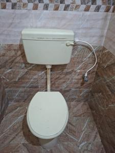 Bathroom Image of 680 Sq.ft 2 BHK Apartment / Flat for rent in Ramapuram Chennai for Rs. 35000