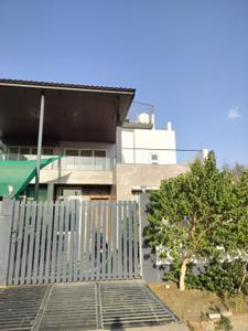 Image of 2500 Sq.ft 3 BHK Villa for rent in Aarone County Walk Villa Kent, County Walk Township, Indore for Rs. 36000