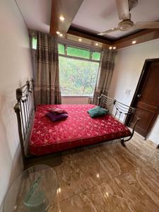 Bedroom Image of 1500 Sq.ft 2.5 BHK Builder Floor for rent in Panchsheel Park New Delhi for Rs. 90000