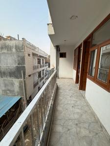 Balcony Image of 1750 Sq.ft 4 BHK Apartment / Flat for sale in Sector 73 Noida for Rs. 8750000
