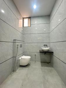 Bathroom Image of 1300 Sq.ft 3 BHK Duplex for sale in Golden The Golden Town, Karmeta Jabalpur for Rs. 9000000