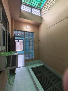 Balcony Image of 750 Sq.ft 1 BHK Builder Floor for rent in Gomti Nagar Lucknow for Rs. 13000
