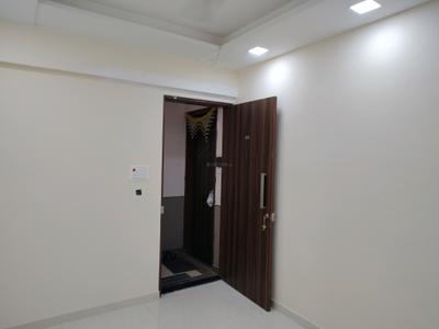 Living Room Image of 650 Sq.ft 1 BHK Apartment / Flat for sale in Thane West Thane for Rs. 12500000