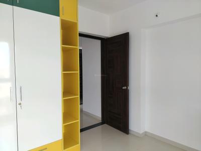Bedroom Image of 989 Sq.ft 2 BHK Apartment / Flat for rent in Kohinoor Shangrila Phase 2, Chinchwad Pune for Rs. 32000